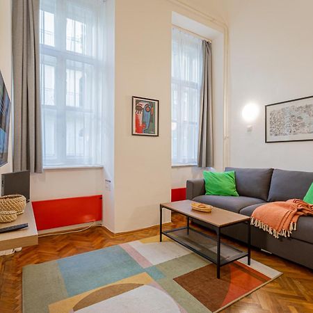 Dorotea - Cosy Home In The Heart Of Budapest Eksteriør bilde